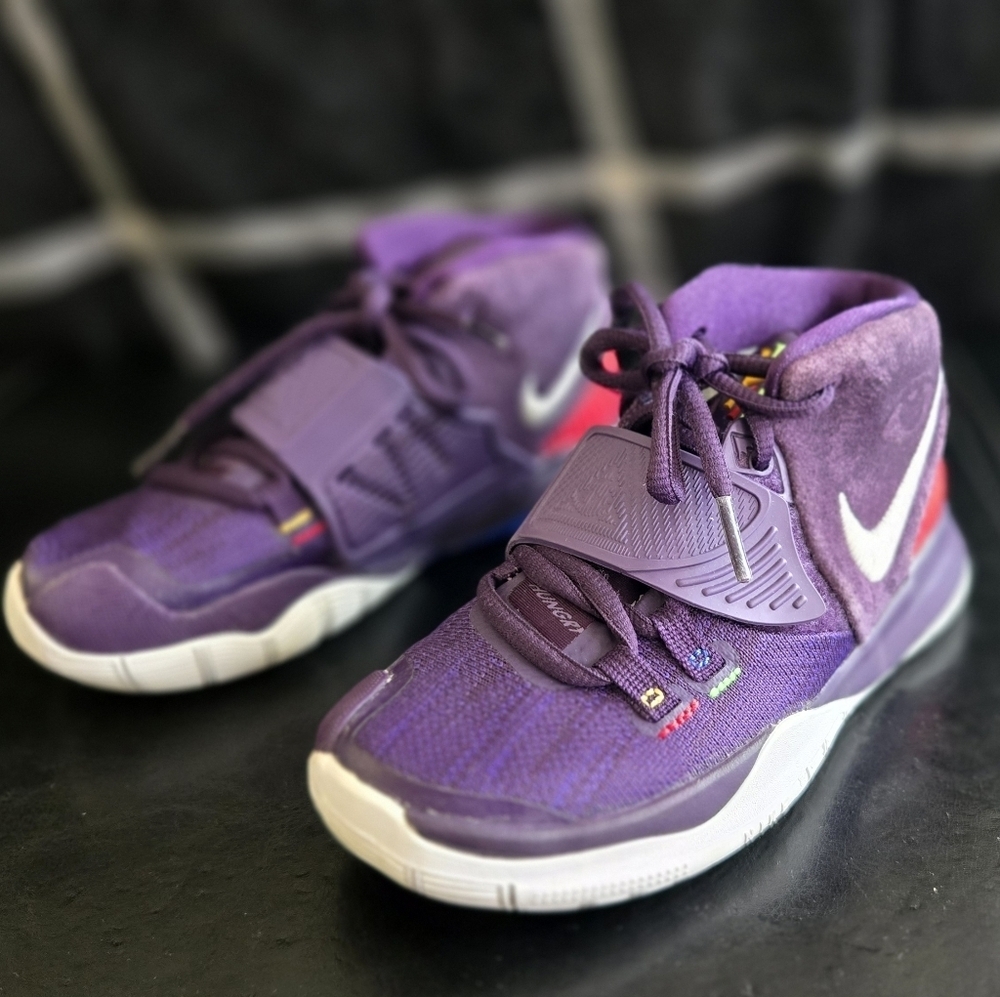 Nike Kyrie Irving 6 Enlightenment Grand Purple White